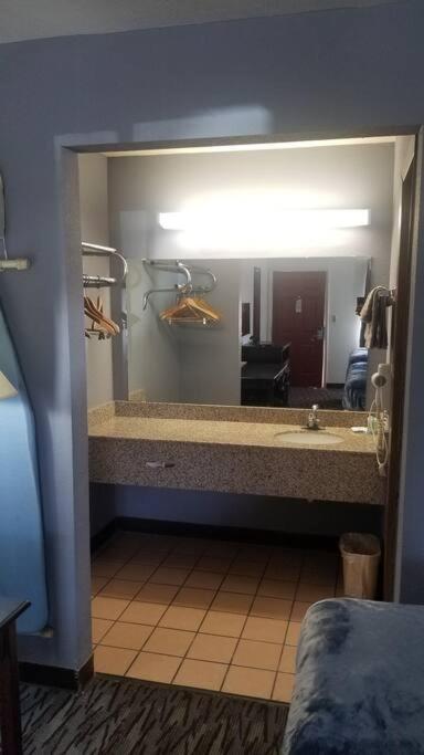 Osu Hotel 2 Queen Beds Hotel Room 132 Stillwater Exterior foto